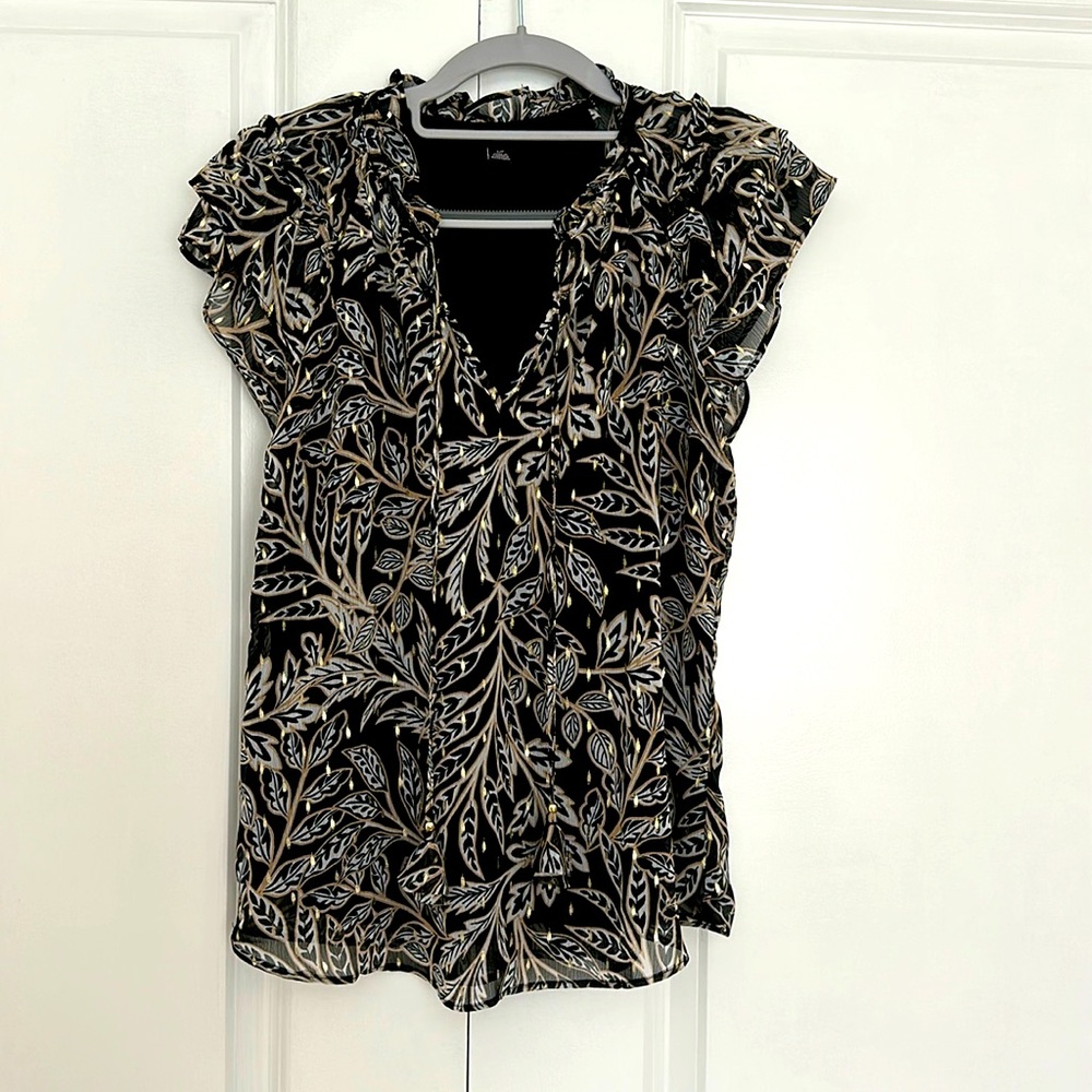 Black white tan and gold design top